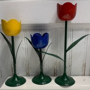 Metal Tulip Candlestick Holders in red, blue, and yellow colors